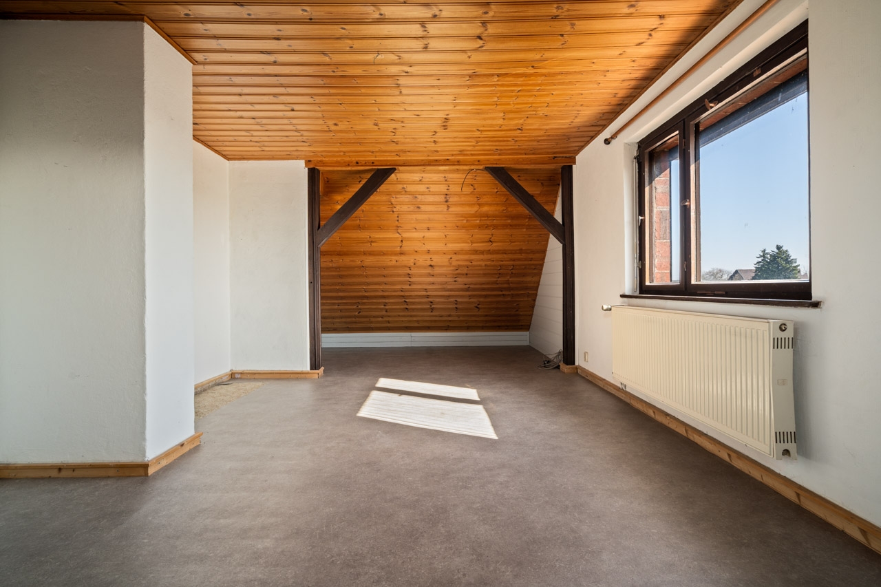 Schlafzimmer I DG