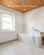 Badezimmer KI home staging - Solides Einfamilienhaus mit Potenzial und viel Platz zum Gestalten