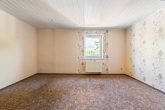 Bild - Wohnen mit Mehrwert – 3-Zimmer-Eigentumswohnung inklusive Garage und kleiner Gartenfläche