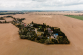 Bild - Großzügiges Einfamilienhaus am Feldrand – viel Platz für Familie, Hobby und eigene Ideen