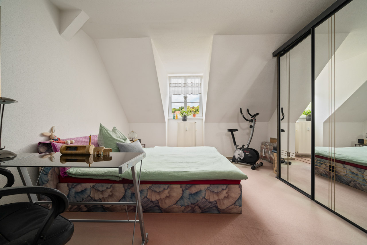 Schlafzimmer II