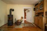 Bild - Historisches Bauernhaus mit großer Scheune