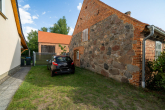 Bild - Historisches Bauernhaus mit großer Scheune