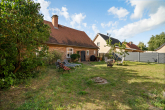 Bild - Historisches Bauernhaus mit großer Scheune