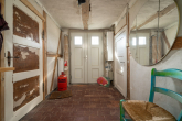 Bild - Historisches Bauernhaus mit großer Scheune