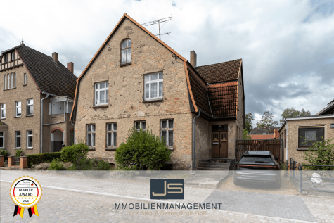Ein Stadthaus mit Geschichte – ein Rohdiamant für Liebhaber historischer Architektur, 17252 Mirow, Einfamilienhaus