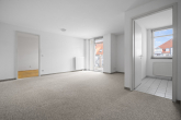 Wohnzimmer - Ideal für Eigennutzer oder Kapitalanleger – Gepflegte Wohnung mit Balkon