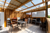 Bild - Wohnen mit Werkstatt und Gartenparadies