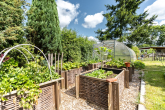 Bild - Wohnen mit Werkstatt und Gartenparadies