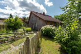 Bild - Wohnen mit Werkstatt und Gartenparadies