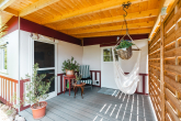 Bild - Wohnen mit Werkstatt und Gartenparadies