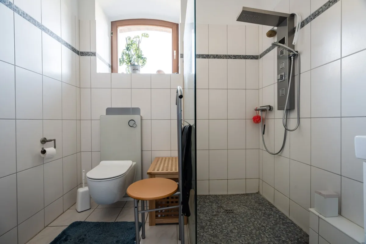 Duschbad im EG