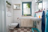 Stahl-Immobilien++ Einfamilienhaus mit Vollkeller - Gäste-WC mit Dusche