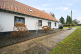 Bild - Charmant saniertes Bauernhaus mit großem Grundstück und vielseitigem Entwicklungspotenzial