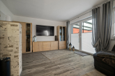 Wohnzimmer - Charmant saniertes Bauernhaus mit großem Grundstück und vielseitigem Entwicklungspotenzial