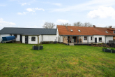 Bild - Charmant saniertes Bauernhaus mit großem Grundstück und vielseitigem Entwicklungspotenzial