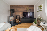 Wohnzimmer - Bauernhaus mit modernisiertem Wohnbereich, großem Grundstück und zusätzlichem Naturgrundstück