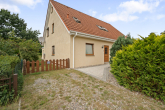 Bild - Großzügiges Einfamilienhaus mit viel Platz für die Familie und herrlichem Garten