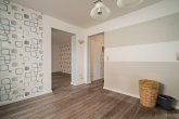 Blick vom Esszimmer zum WZ & Flur - Ein Zuhause zum Wohlfühlen – Erdgeschosswohnung mit Komfort und guter Lage