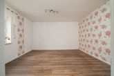 Wohnzimmer - Ein Zuhause zum Wohlfühlen – Erdgeschosswohnung mit Komfort und guter Lage